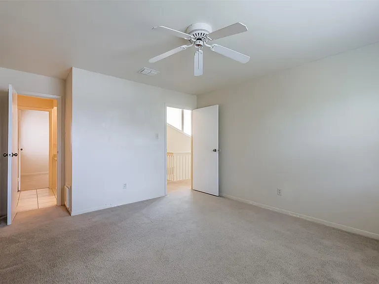 514 Shady Dale Dr — Photo 32