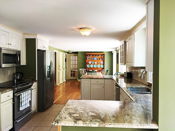 Kitchen/Dining Room Open Concept