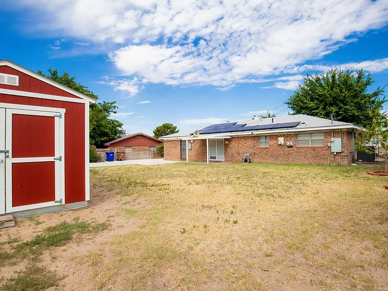 1633 Stull Dr — Photo 31