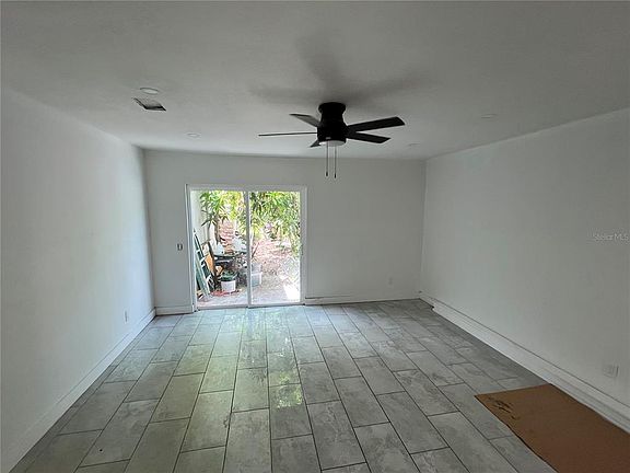 2nd image of 6138 Oak Cluster Cir