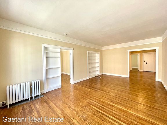 2nd image of 1831 Pacific Ave APT 201
