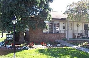1st image of 25103 Franklin Ter