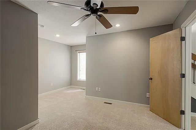 3825 S Minnie St — Photo 5