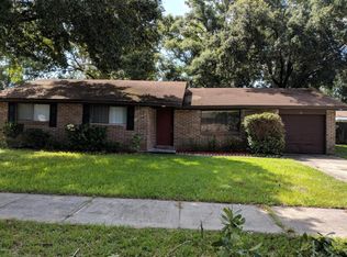 951 Doshire Dr, Orange Park, FL 32065