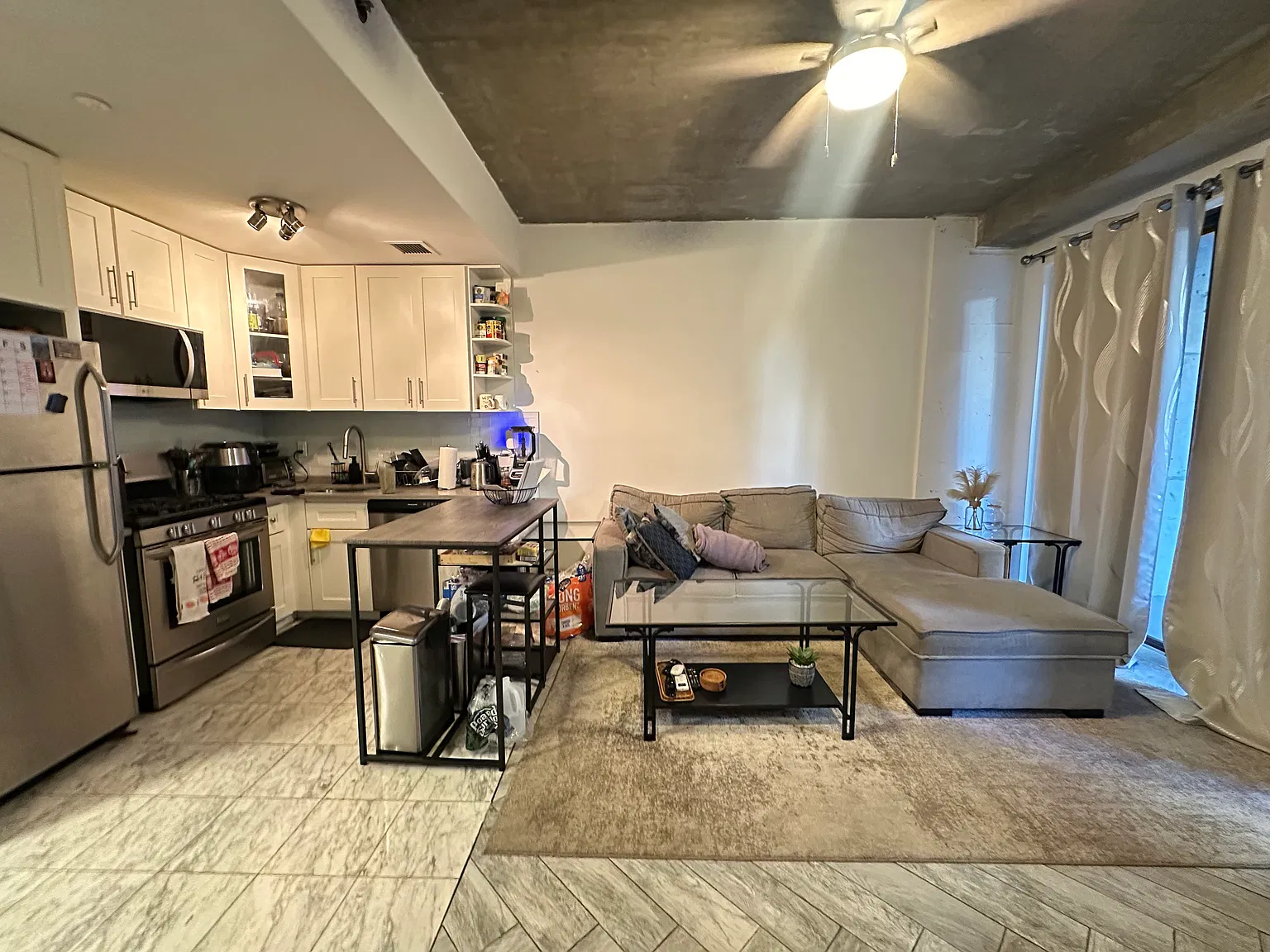 293 Hawthorne St — Photo 2