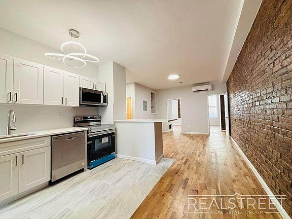 4th image of 395 Nostrand Ave #3