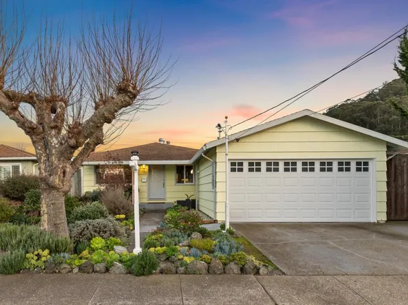 910 Rio Vista Dr, Pacifica, CA 94044