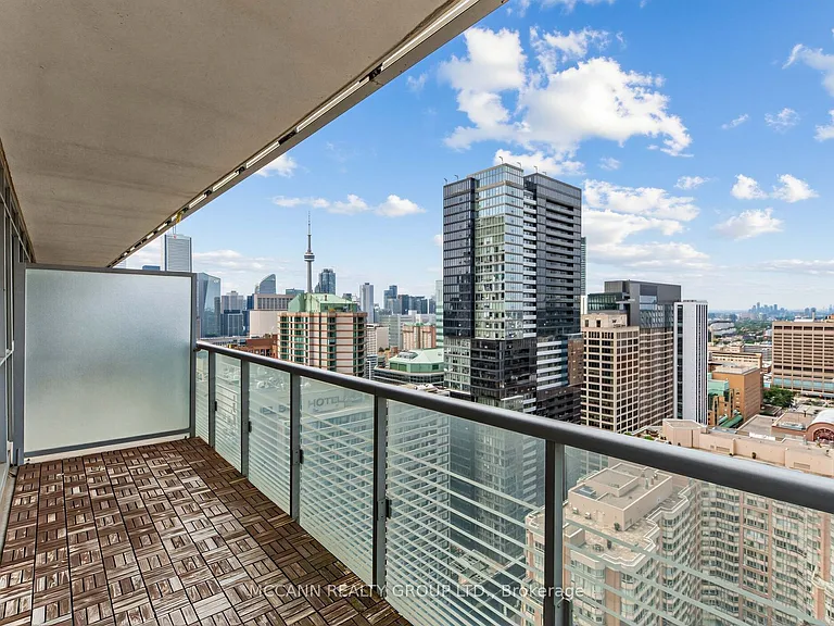 386 Yonge St #3015 — Photo 19