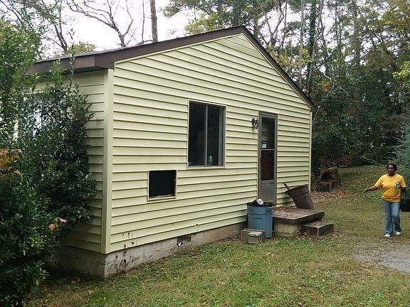 3rd image of 3603 Evergreen Ct