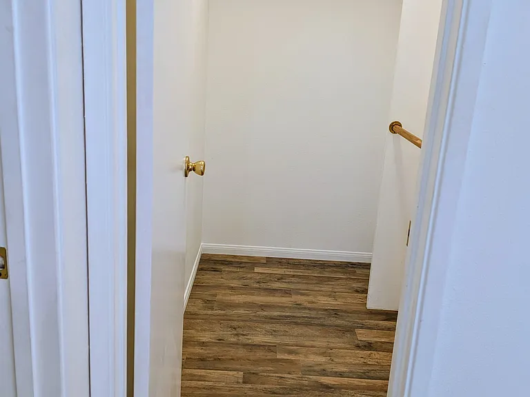 3032 Martindale Ct — Photo 9