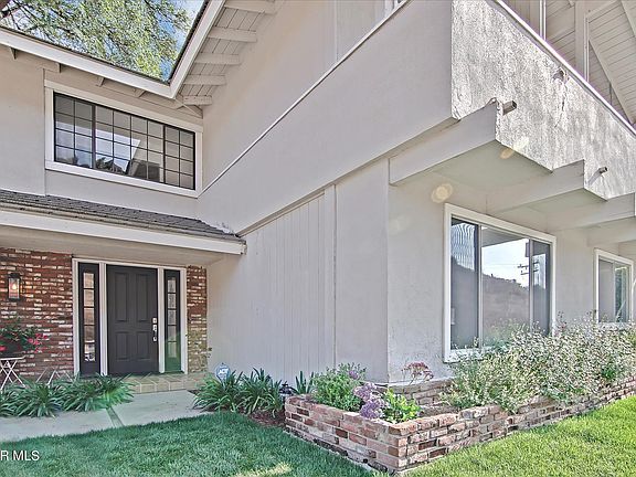 4th image of 2564 E Drake Dr