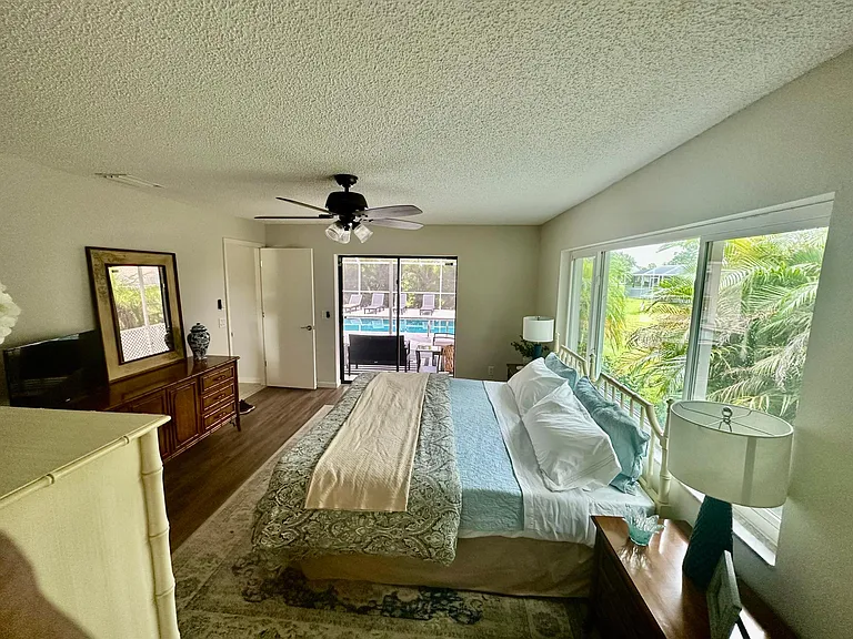 1535 Ultramarine Ln — Photo 9