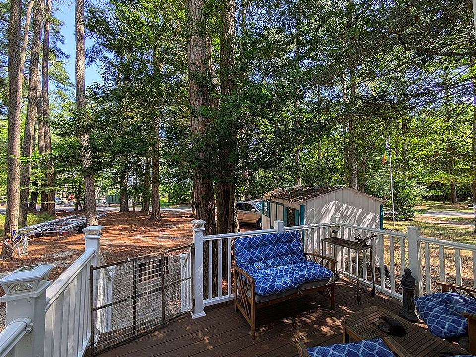 Front deck