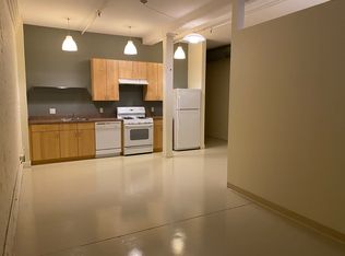 52 Valley St APT 104, Providence, RI 02909