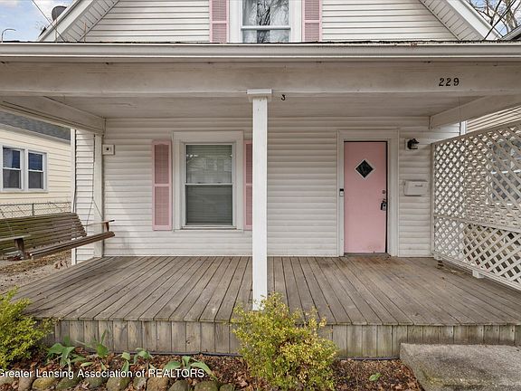 3rd image of 229 N Fairview Ave