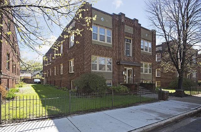 1st image of 4315 Bryant Ave S #B102