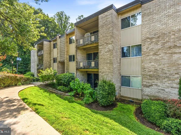12307 Braxfield Ct #421, Rockville, MD 20852
