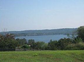 1st image of 501 Breezy Point Ln