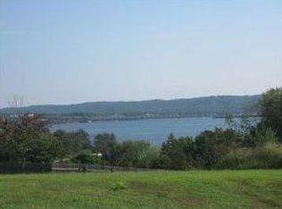 501 Breezy Point Ln, Kimberling City, MO 65686