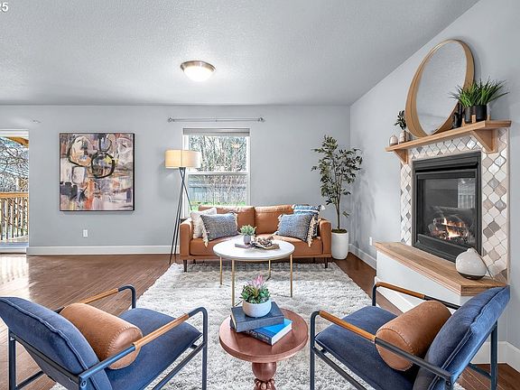 4th image of 11923 SE 21st Ave
