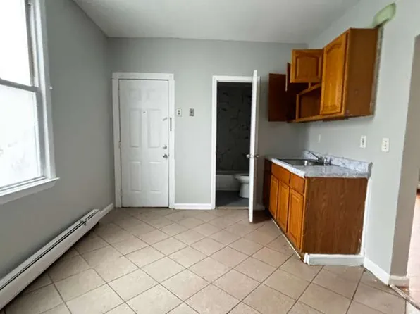 607 N 7th St #H1, Newark, NJ 07107