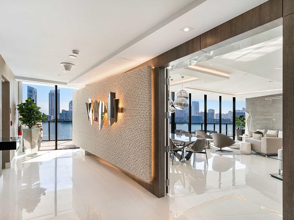 1st image of 5000 Island Estates Dr APT 605