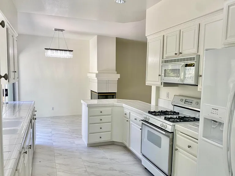 226 Concerto Dr — Photo 9