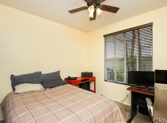 4th image of 940 Caribou Cir