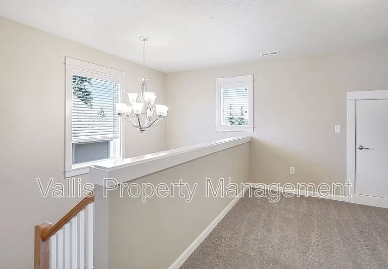 5164 Andresen St SE — Photo 29