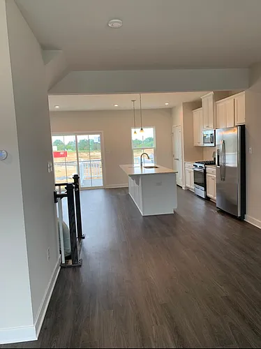 6 Kohlmyer Dr Photo 1