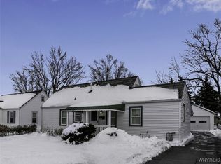 277 Knox Ave, West Seneca, NY