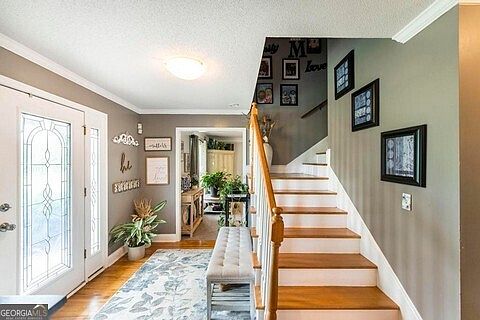 3rd image of 191 Henry Dr