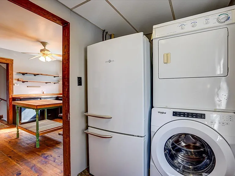 513 Troy Dr — Photo 17