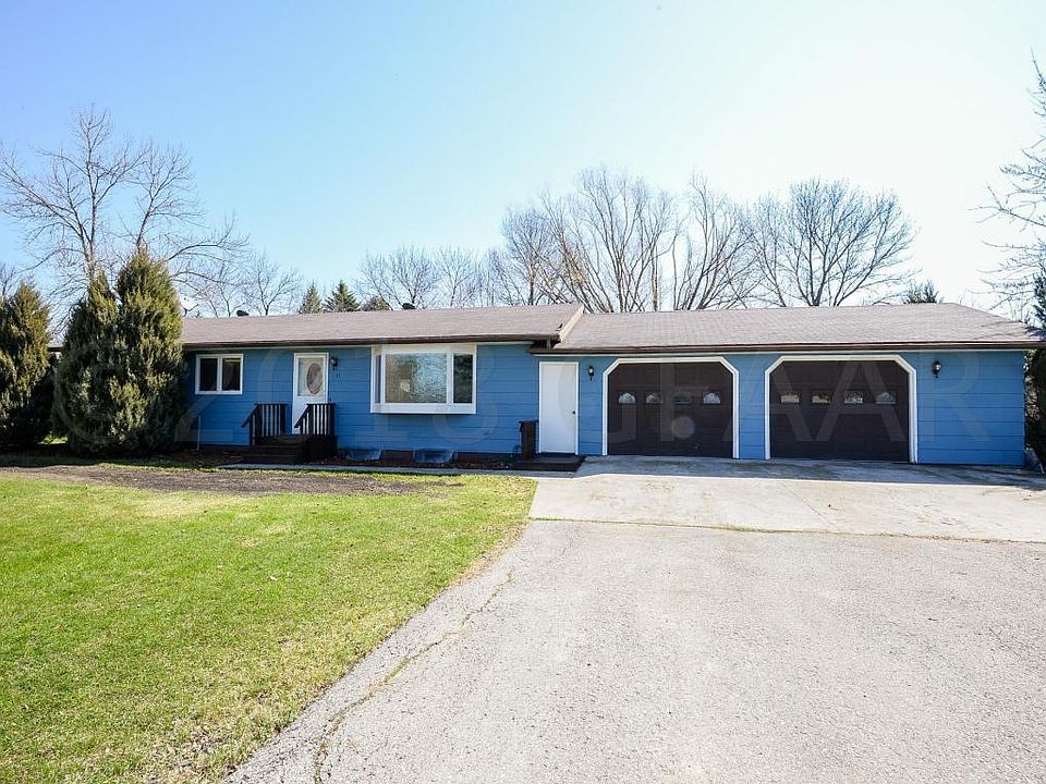 1st image of 31 Westwood Dr