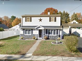 18 Martin Ter, Stratford, CT 06614