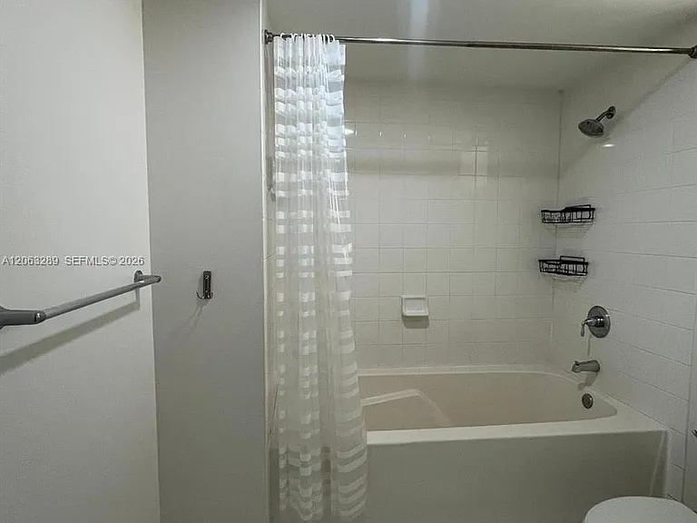 7275 SW 90th Way #312 — Photo 15
