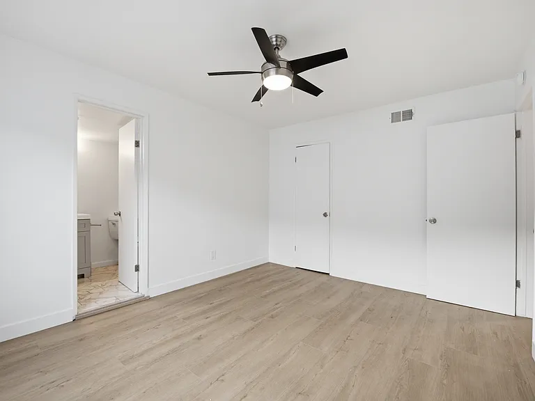 740 Cotton St — Photo 9