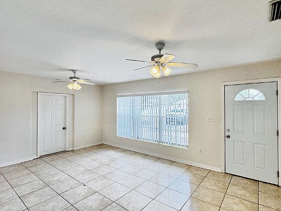 5th image of 8125 San Carlos Blvd