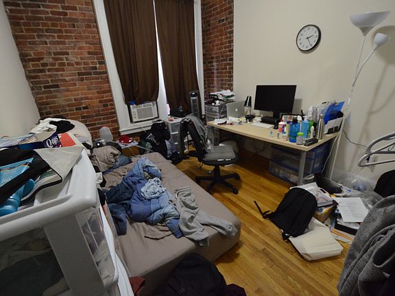 3rd image of 409 Marlborough St APT 54