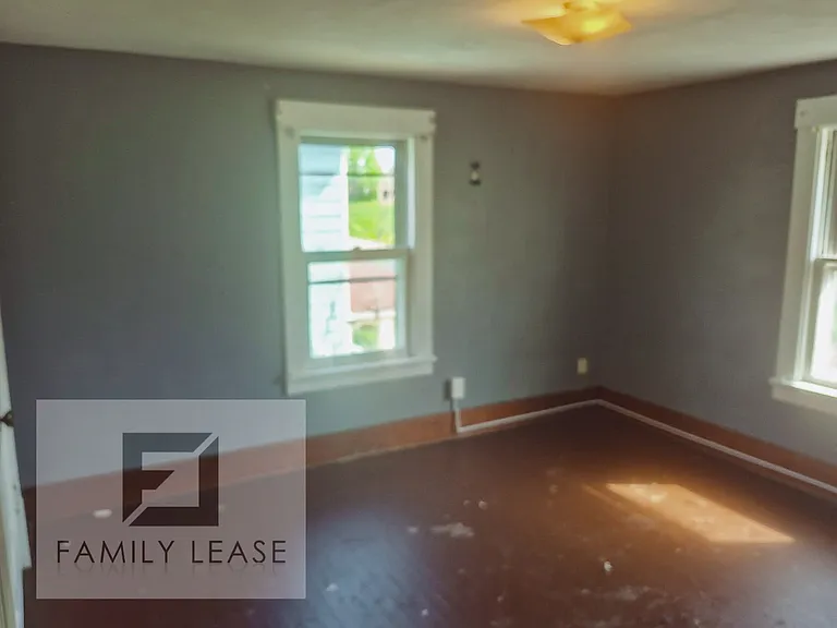 1100 Sherman Ave — Photo 18