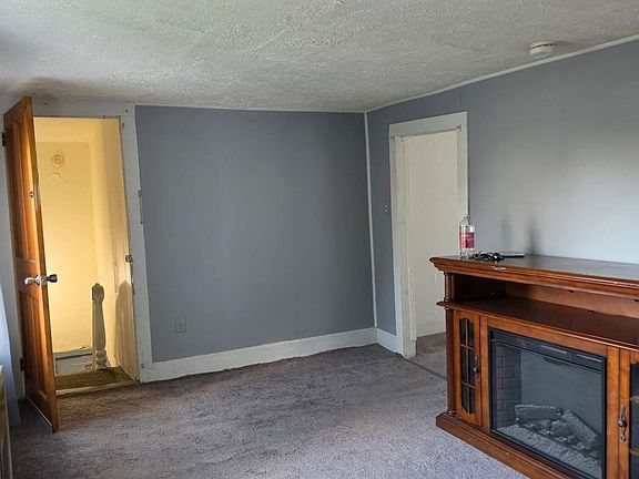 4th image of 178 Ohio Street