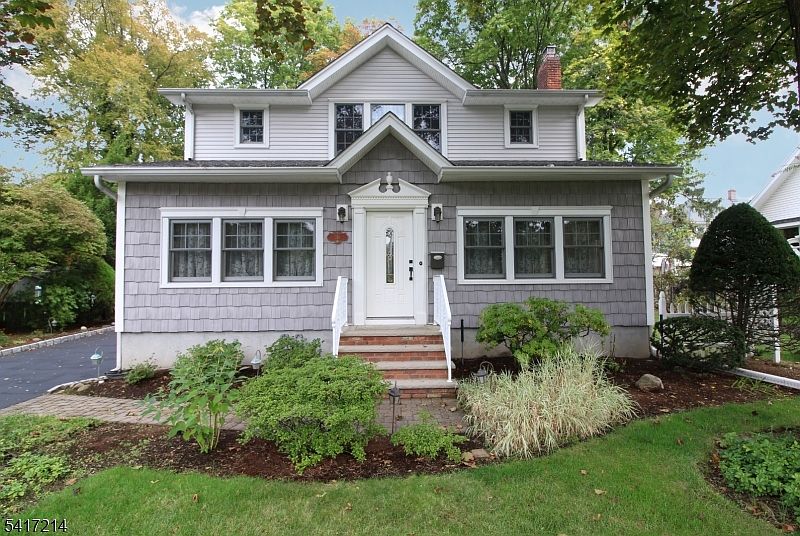 1st image of 314 Knickerbocker Rd