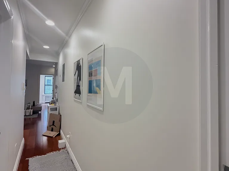 1061 1st Ave #3 — Photo 14