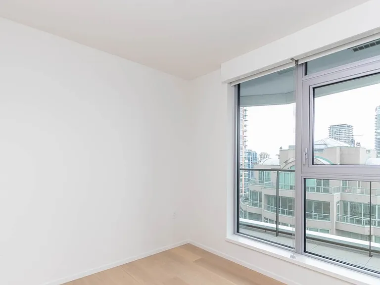 889 Pacific St #2001 — Photo 3