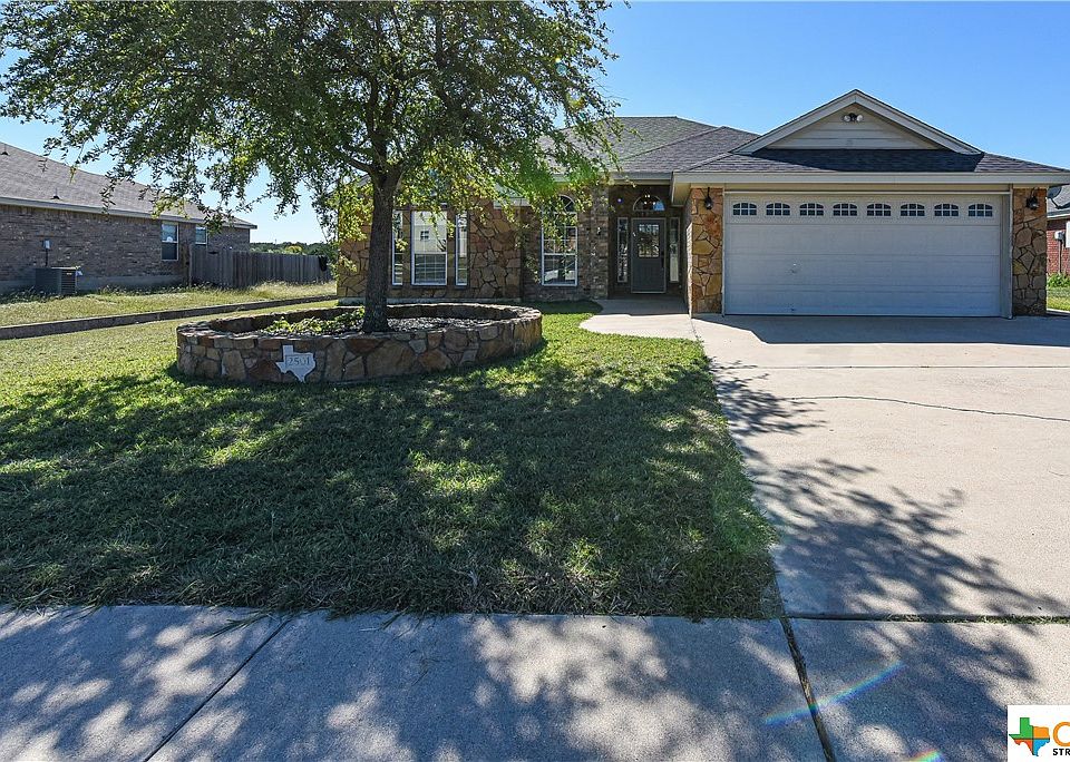 1st image of 2501 Lindsey Dr