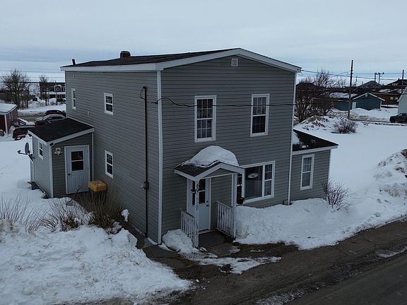3rd image of 69 Campbell St