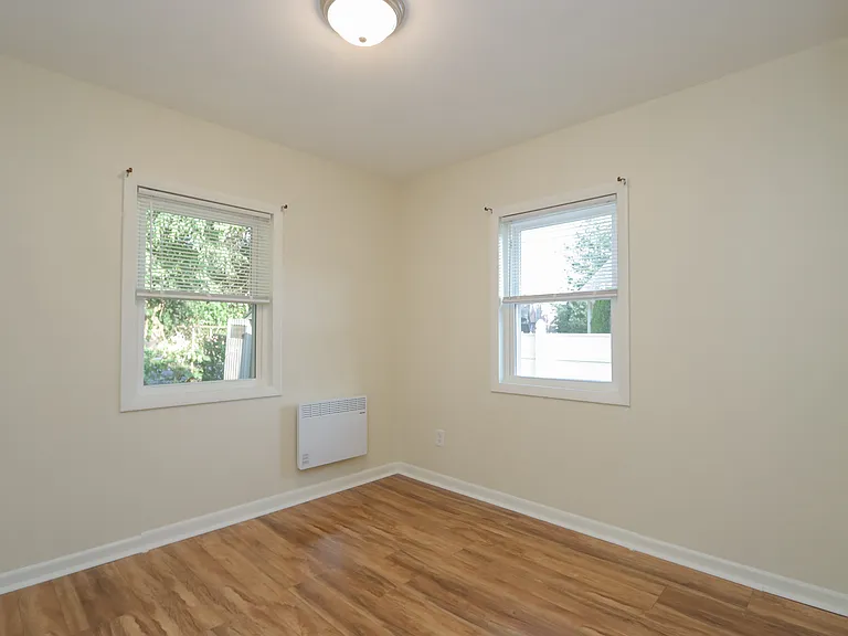 323 Montcalm St #L — Photo 18