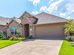 1722 Morning Mist Way, Saint Paul, TX 75098