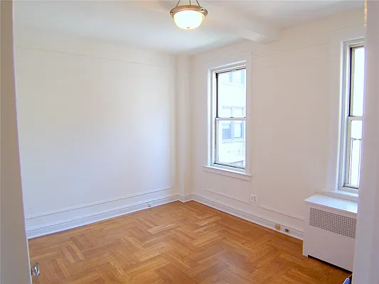 Rented by Maz Group NY | media 15