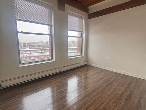 4th image of 15 Taylor St #D-414